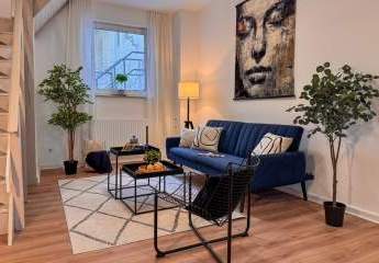 3 Zimmer Maisonette Wohnung im Souterrain mit Terrasse und Privat Eingang in Walle