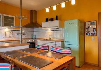 Großzügige 4-Zimmer-Maisonette mit großer sonniger Dachterrasse in zentraler Lage