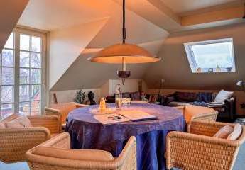 Kapitalanlage mit historischem Charme: 2 Zimmer Maisonett mit Tiefgarage und Balkon in Vegesack