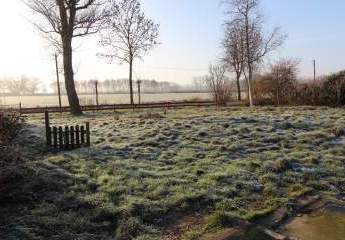 Exquisites Baugrundstück inkl. Baugenehmigung für einen Designer Bungalow mit ca. 77 qm Wohnfläche