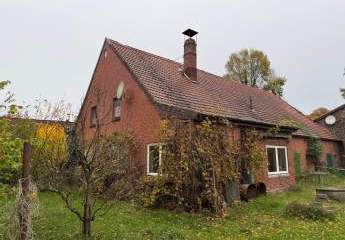 Großzügiges Einfamilienhaus mit Fachwerkcharakter & viel Potenzial im Herzen von Hagen im Bremischen