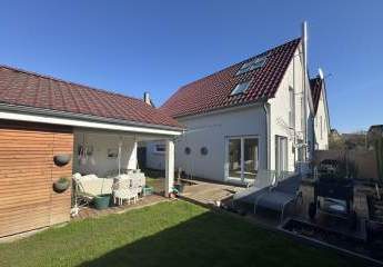 Doppelhaushälfte mit ausgebautem Dachgeschoss in Schulenburg wartet auf neue Eigentümer!