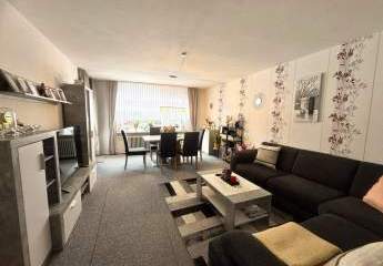 Warum noch Miete zahlen?  
Charmante 3 Zimmer Wohnung ( EG )im Herzen von Zeven