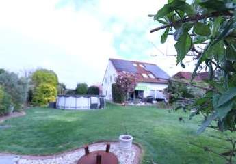 Verträumt, wie dieses Bild + + Jembke mit großzügigem Grundstück + +