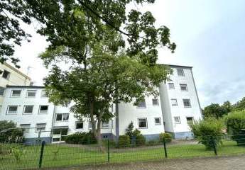 Tolle 3 Zimmer mit Weitblick über Wolfenbüttel + + Loggia + Kellerraum + offenen Küche möglich