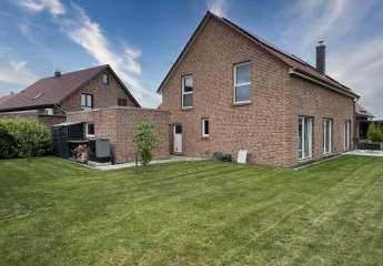 Modernes und geräumiges Einfamilienhaus in Sehnde-Rethmar sucht neue Eigentümer! - Sofort bezugsfrei -