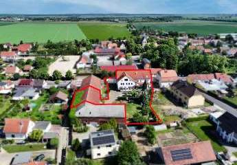 Top Anlageobjekt mit starker Rendite – 9 Einheiten + Scheune, ausbaubar auf über 53.880 EUR p.a.