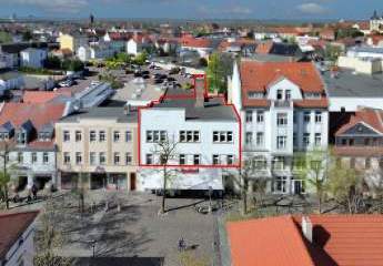 Bernburg Innenstadt: Repräsentative Büro- & Praxisräume auf ca. 390m² zu vermieten – auch teilbar !