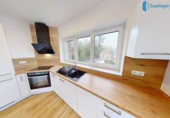 Rundum-Sorglos-Immobilie: Lichterfüllte Penthouse-Wohnung mit Einbauküche und Ausblick!!