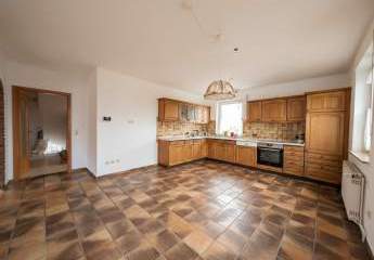 Großzügiges Wohnen in Varel - Platz genug für Hobbies, Heimkino, viele Gäste oder die große Familie