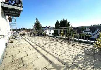 Exquisites Mehrfamilienhaus mit 4-Parteien in Bevorzugter Lage - Ideal für Investoren!!