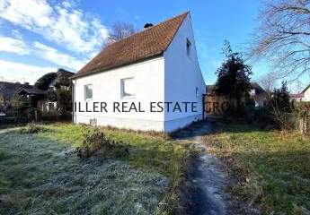 Charmantes Haus mit Garten in Bestlage von Ingolstadt - ideal zum Sanieren oder Neubauen!