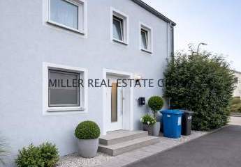 Modernisiertes Reiheneckhaus mit Garten, Terrasse, Balkon, Kamin, Photovoltaikanlage & Garage in ruhiger Lage von Ingolstadt-Süd!