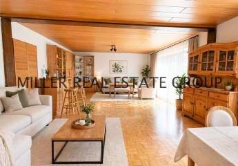 Seltene Gelegenheit in Ingolstadt-Unterhaunstadt: Bungalow mit 527 m² Grundstück, Doppelgarage, Vollkeller & ausbaufähigem Dachboden!