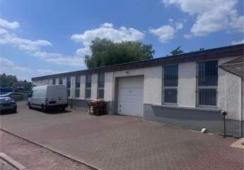 Gewerbehalle mit ca. 300 qm Nutzfläche und Stellplätzen in  bester Lage von Saarlouis-Roden