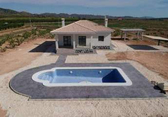 Discover your dream in the heart of Pinoso, Alicante, whe...
