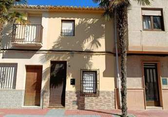 Ein Stadthaus in Hondón de los Frailes, das Komfort und A...