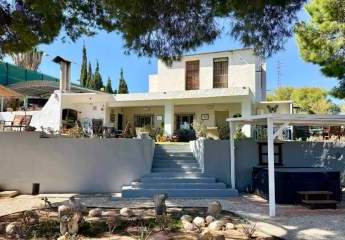 Stellen Sie sich vor, in ruhiger Lage mit Blick auf die s...