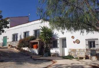 Wunderschöne Villa mit 3 Schlafzimmern und Pool, nur weni...