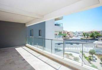 The ground floor apartments have 2 or 3 bedrooms and 2 ba...