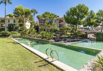 Großzügige Erdgeschoss-Wohnung in privilegierte Lage in Camp de Mar