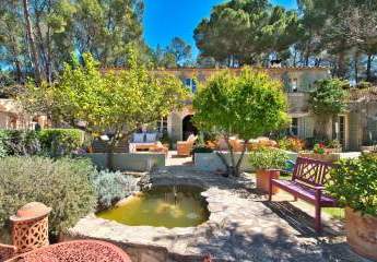 Zauberhafte Finca mit mehreren Terrassen, Pool, Gästehaus und absoluter Privatsphäre in S’Arraco