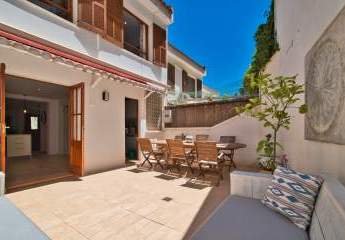 Charmantes Stadthaus fußläufig zum Strand von Portals Nous