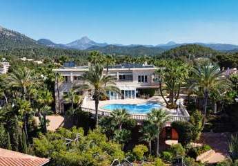 Großzügige Meerblick-Villa mit Ferienvermietungslizenz in ruhiger Lage von Paguera