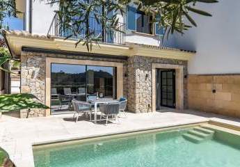 Moderne Doppelhaushälfte in Es Capdella mit privatem Pool und herrlichem Landschaftsblick