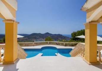 Villa mit Ausblick über Port d'Andratx