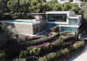 Architektonisches Meisterwerk mit Panoramablick über den Hafen von Port d'Andratx