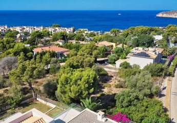 Baugrundstück mit Meerblick in erhöhter Lage von Nova Santa Ponsa