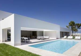 Moderne Neubau Villa im Bungalowstil in Sol de Mallorca