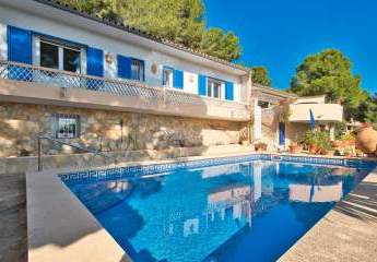 Mediterrane Villa mit Meerblick und viel Privatsphäre in erhöhter Lage von Paguera