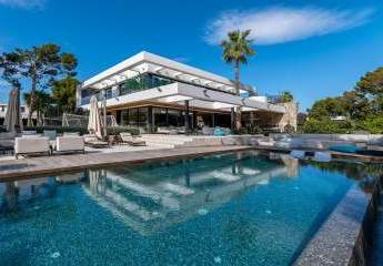 Ein Statement aus Licht, Raum und Ruhe – Santa Ponsa auf absolutem Top-Niveau