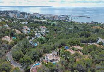 Meerblick-Villa in Costa d’en Blanes mit Pool und Dachterrasse – renovierungsbedürftig
