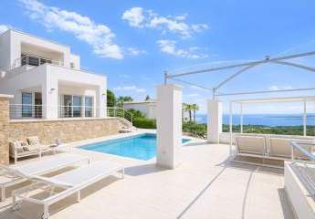 Jeden Morgen das Meer. Jeden Abend der Horizont. Ihre Villa in Mallorcas begehrtester Lage.