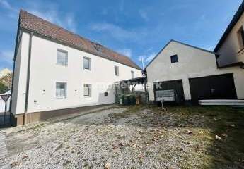 ***Stadthaus mit Charakter und Potenzial in Selb***