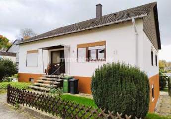 75015 Bretten - Ihr Traumhaus in Bretten-Gölshausen: Geräumig, hell und voller Möglichkeiten!