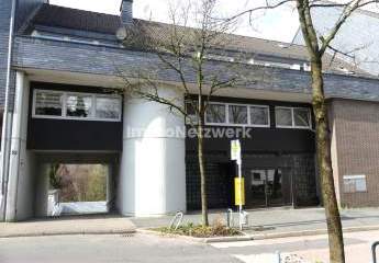 Gepflegtes Wohn- und Geschäftshaus in zentraler Lage von Remscheid