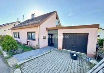 Teilsaniertes Einfamilienhaus in ruhiger Lage von Kohlberg – Bezugsfrei & vielseitig nutzbar