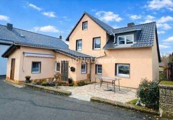 ***Ländliches Zuhause mit Charme – Raum für neue Ideen***