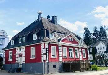 Tradition trifft Potenzial – historische Stadtvilla mit einem tollen Restaurant  in Hof an der Saale
