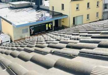 **Vielseitiges Wohn- und Geschäftshaus im Herzen von Konradsreuth**