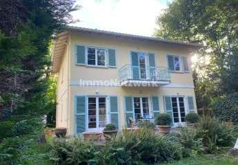 Traumhaftes Einfamilienhaus im toskanischen Stil in Carlsberg