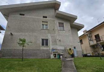 Casa Singola in Vendita a Castelli (TE)