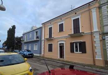 477935-Vorschaubild2