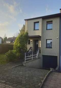 Stuhr: Reihenendhaus | 113 m² Fläche | 263 m² Grundstück