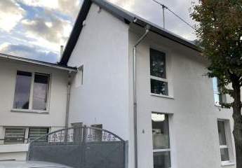 Stadthaus in geschlossener Bauweise