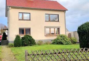 3-Zimmer-Erdgeschosswohnung, große Terrasse, ruhige/zentrale Lage